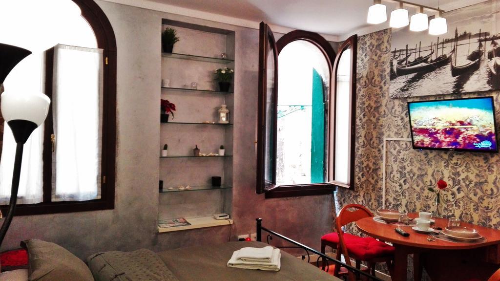 Mario Apartment 3 Венеция Экстерьер фото